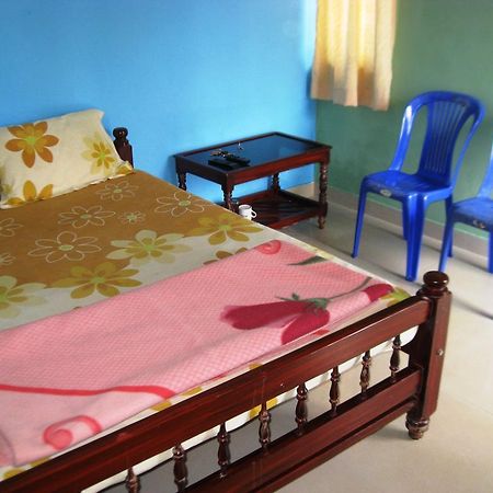 Akashadeepa Homestay Madikeri Extérieur photo