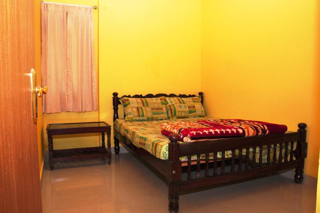 Akashadeepa Homestay Madikeri Extérieur photo