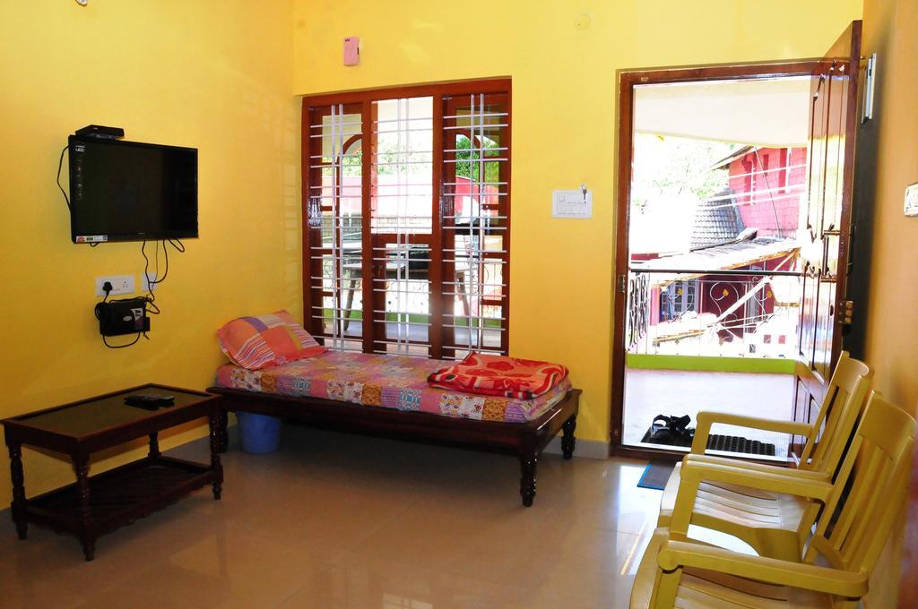 Akashadeepa Homestay Madikeri Extérieur photo